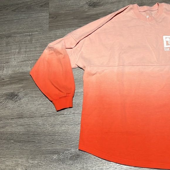 Walt Disney World Ombre Spirit Jersey Coral 2022 - Picture 5 of 13